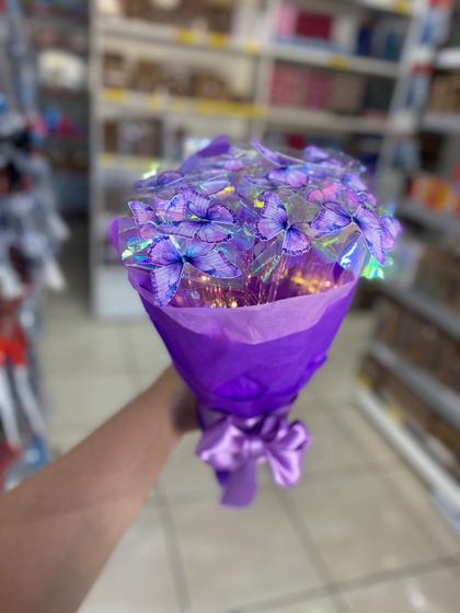 Imagem de Buquê de borboletas com led, 20 borboletas + itens para buquê completo