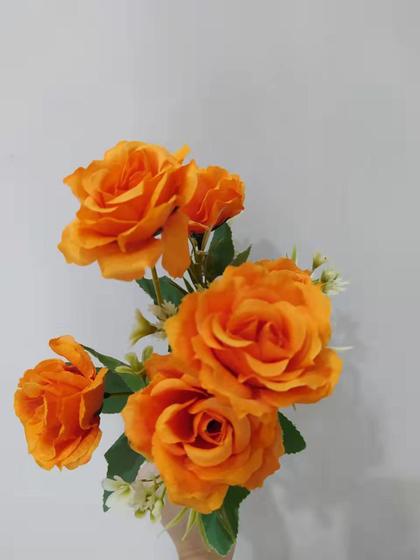 Buquê de Rosa 30cm Artificial para decoração pequena - CASA WANG - Flor e  Planta Artificial - Magazine Luiza