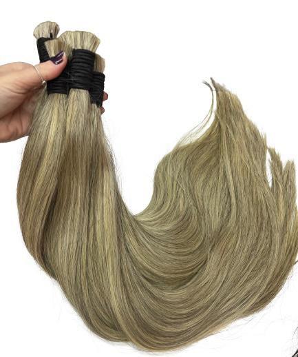 Imagem de Cabelo Humano Natural Liso Loiro Mesclado para Mega Hair raiz 65cm 100grs