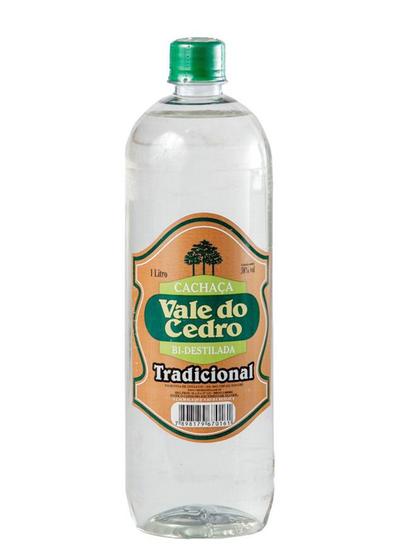 Imagem de Cachaça Vale do Cedro tradicional, garrafa PET 1L