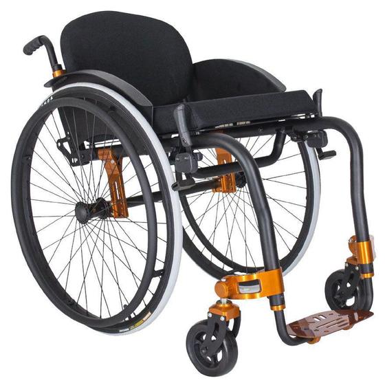 Imagem de Cadeira de rodas monobloco MB4 Ortomobil Extreme L38 x P40 x A35cm - preto x dourado + rodas X fit
