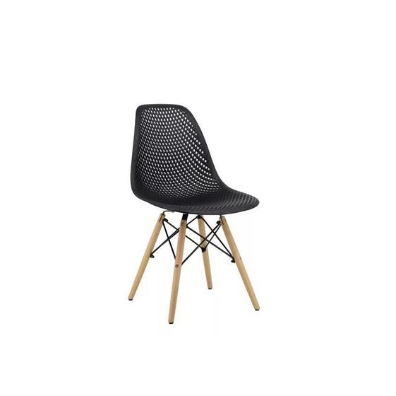 Cadeira Eames Design Colméia Eloisa Preta Menor preço em Cadeira Eames Design Colméia Eloisa Preta