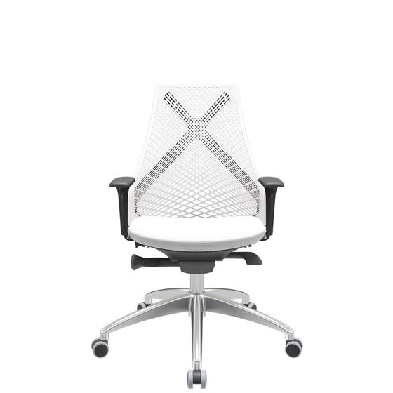 Imagem de Cadeira Office Bix Tela Branca Assento Aero Branco Autocompensador Base Alumínio 95cm - 64002