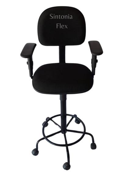 Imagem de Cadeira secretaria caixa alta - braço com regulagem  de altura  com base de ferro com rodízio  pra balcão recepção - tecido preta