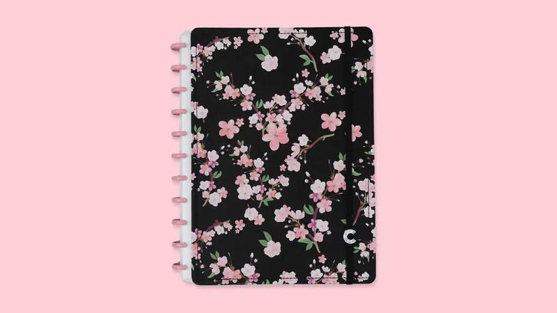 Imagem de Caderno By Gocase Classical Rose Black Grande CIGD4108 Caderno Inteligente