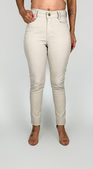 Imagem de Calça bege cigarrete color skinny jeans 98% algodão e 2% elastano 22007-1