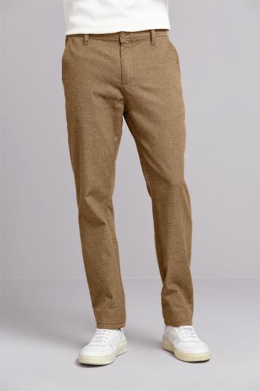 Imagem de Calça Comfort Chino - Bege Fendi