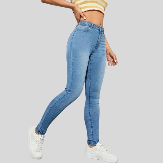 Imagem de Calça Jeans Feminina Cintura Alta Skinny com Lycra