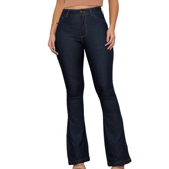 Imagem de Calça Jeans Feminina Flare Lavagem Escura Premium