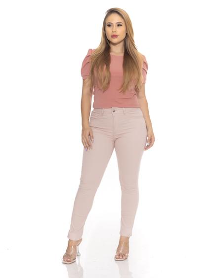 Imagem de Calça jeans feminina levanta bumbum modela Cintura Básica