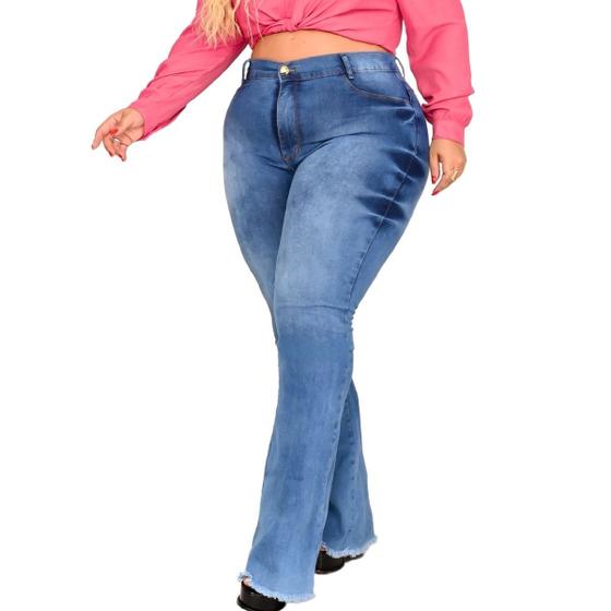 Calça Jeans Feminina Plus Size Flare Cintura Alta Empina O Bumbum - Moreira Fashion Imagem de Calça Jeans Feminina Plus Size Flare Cintura Alta Empina O Bumbum
