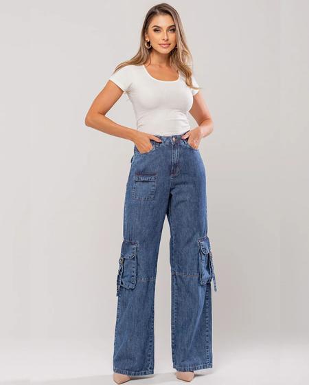 Imagem de Calça Jeans Feminina Wide Leg Cintura Alta Bolso Cargo Consciência Jeans