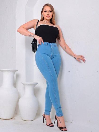 Imagem de Calça Jeans Lisa Azul Clara Sem Bolso