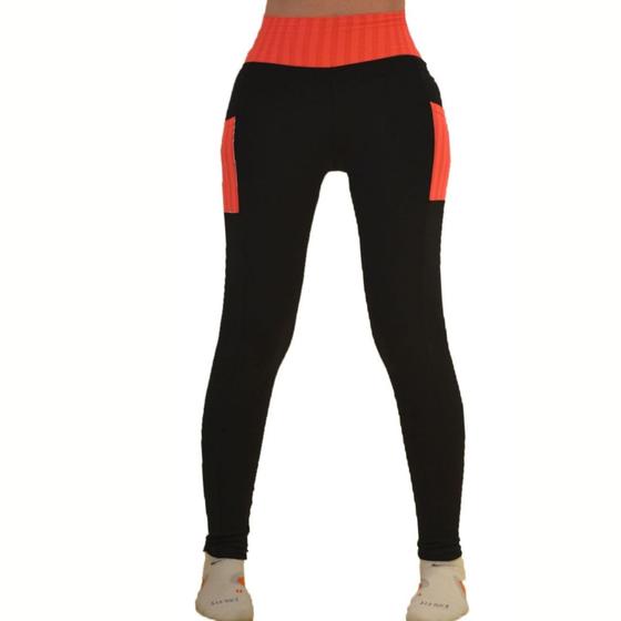 Imagem de Calça Legging com bolso para celular - suplex - look Fitness - Academia - Treino. Tendência