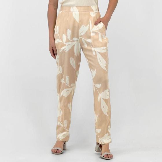 Imagem de Calça Malwee Reta em Tecido com Fio Lurex Feminina