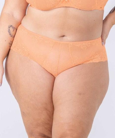 Imagem de Calcinha plus size calesson todo em renda com laterais largas