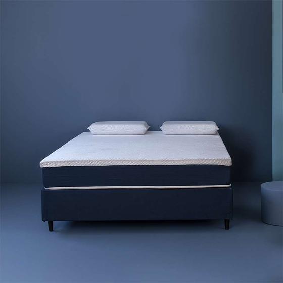 Cama Box Casal com Colchão Mola Ensacada Guldi Macio e 2 Travesseiros Guldi Nasa Viscoelástico Azul e Branca Menor preço em Cama Box Casal com Colchão Mola Ensacada Guldi Macio e 2 Travesseiros Guldi Nasa Viscoelástico Azul e Branca