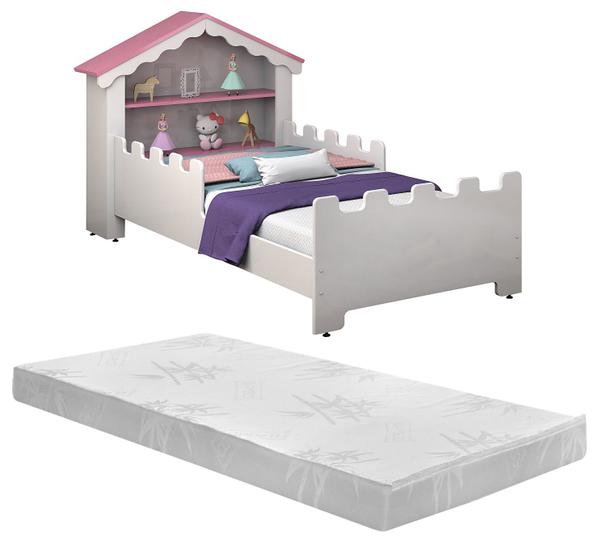 Imagem de cama infantil com colchão cabeceira de casinha