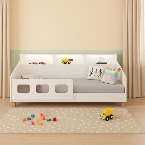 Imagem de Cama Infantil Mavi com Colchão e Luminária