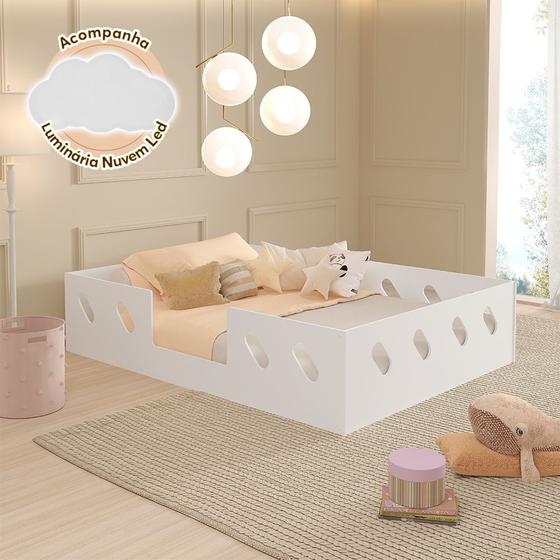 Imagem de Cama para Criança Infantil Montessoriana Casal Helena - Branca Acompanha Luminária Nuvem