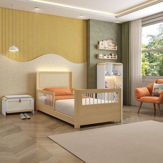 Imagem de Cama Solteiro Wave Montessoriana Led com Rattan, Grade de Proteção e Peseira Palito Casatema