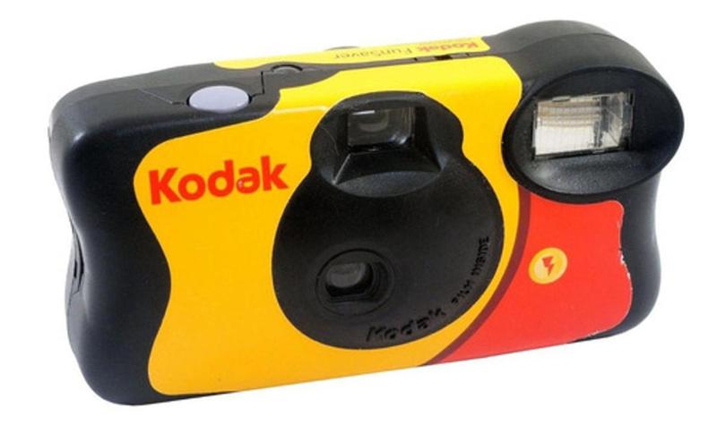 Imagem de Câmera Descartável Kodak Funsaver Preta/vermelha/amarela