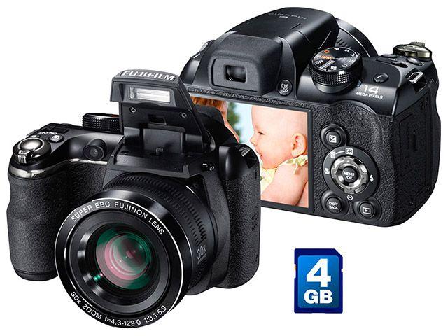 Uitbarsten Zilver Onhandig Câmera Digital Fujifilm FinePix S4500 14MP LCD 3” - Zoom Óptico 30x Filma  HD Foto Panorama Cartão 4GB - Câmera Semi e Profissional - Magazine Luiza