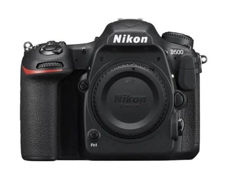 Câmera Digital Nikon Dx-format Preto 20.9mp - D500