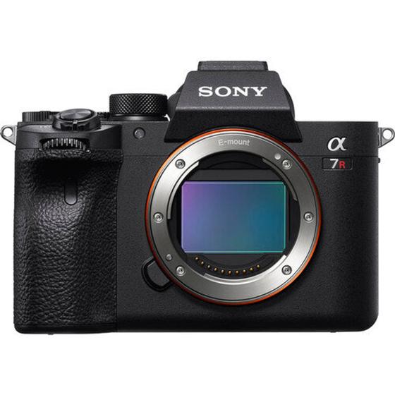 Câmera Digital Sony Corpo Preto 61.0mp - A7riv
