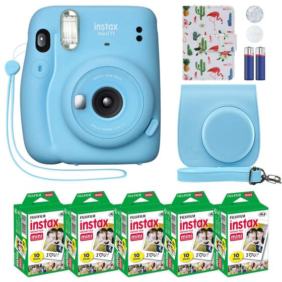 Imagem de Câmera Fujifilm Instax Mini 11 Sky Blue com estojo e pacote de filme