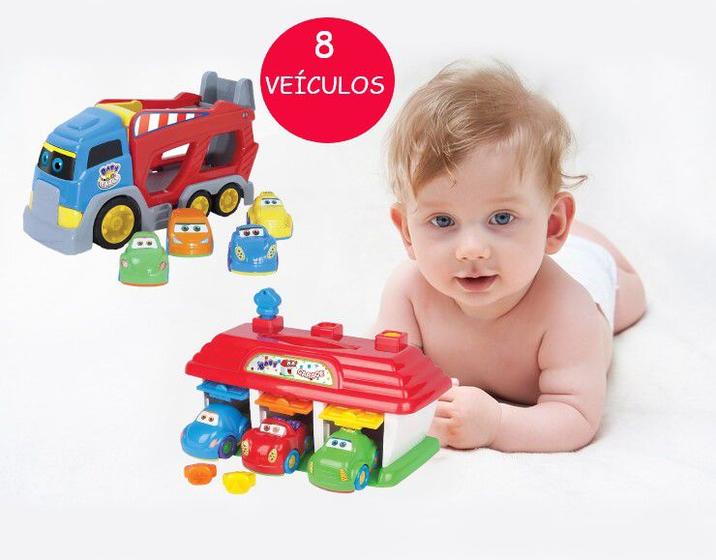 Imagem de Caminhão E Garagem Transporta Carrinhos Divertidos Coloridos
