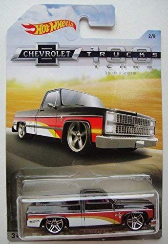 Imagem de Caminhões Chevrolet Hot Wheels colecionáveis de metal fundido