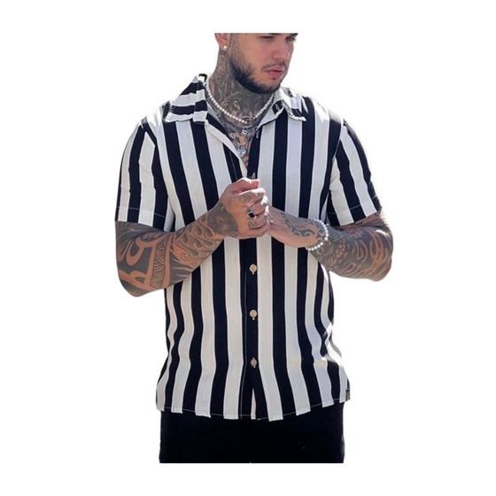 Imagem de Camisa Social Lisa Masculina Manga Curta Slim Fit