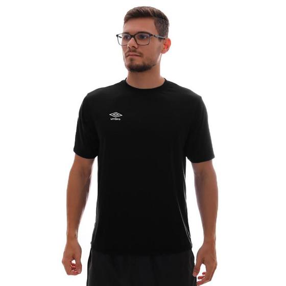 Camisa Umbro TWR Striker Masculina é boa?