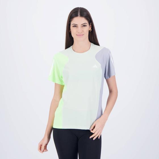 Imagem de Camiseta Adidas Own The Run Colorblock Feminina Verde