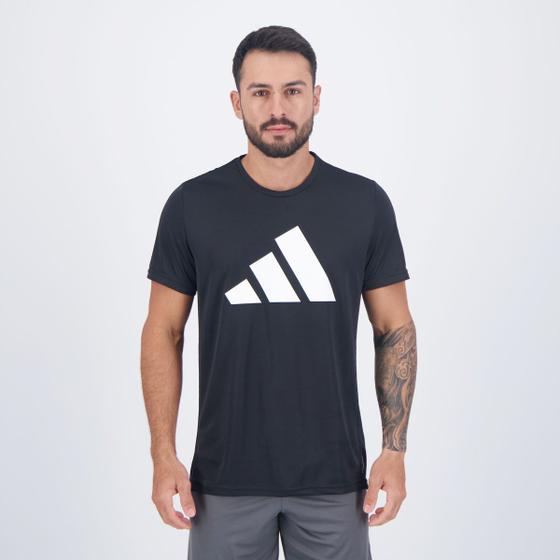 Imagem de Camiseta Adidas Run It Preta e Branca