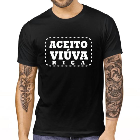 Imagem de Camiseta Adulto Preta Aceita Viúva Rica Frases Zueiras