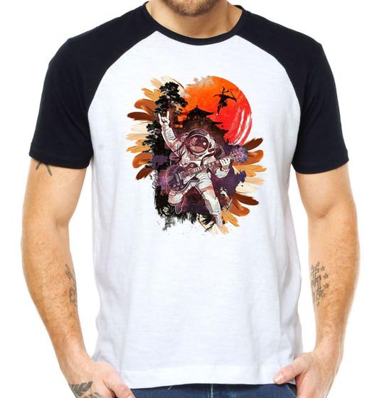 Imagem de Camiseta astronauta galaxia rock and roll camia