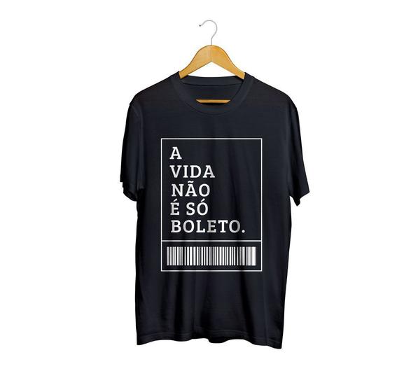 Imagem de Camiseta Camisa A vida não é só boleto Masculina Preto Excluir