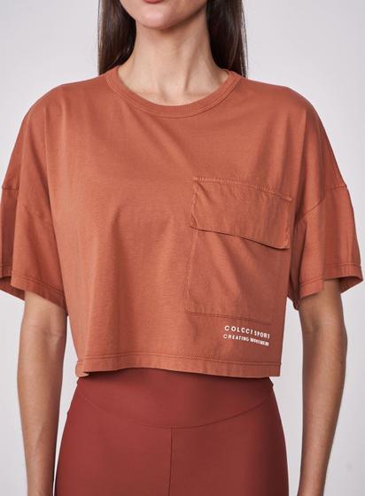 Imagem de Camiseta cropped com bolsos frontal colcci