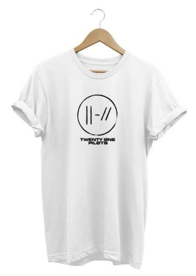 Imagem de Camiseta Feminina Twenty One Pilots- Baby Look 2018