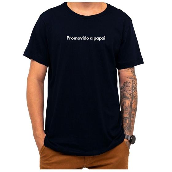 Imagem de Camiseta Frase Promovido A Papai Mamãe Criativa Engraçada