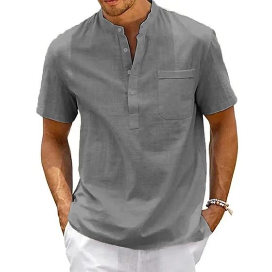 Imagem de Camiseta Henley Masculina Vintage de Algodão e Linho - Manga Curta com Bolso