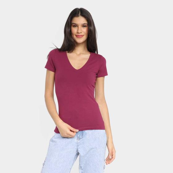 Camiseta Hering Lisa Gola V Feminina - Camiseta Feminina - Magazine Luiza