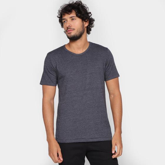 Camiseta Hering Slim Básica Masculina