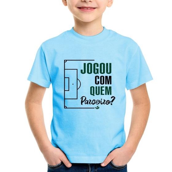 Imagem de Camiseta Infantil Jogou com quem parceiro - Foca na Moda