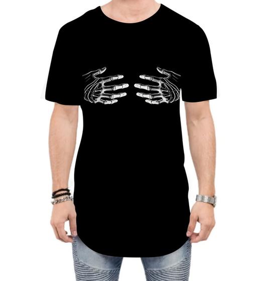 Imagem de Camiseta Longline Mãos no Peito Halloween Festa Noite 1