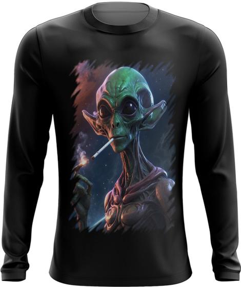 Imagem de Camiseta Manga Longa Alien ET Fumando Alienígena 2