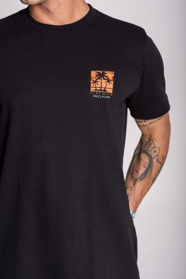 Imagem de Camiseta Masculina Favela Chik Sunset Preta