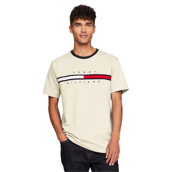 Imagem de Camiseta masculina Tommy Hilfiger de manga curta com listras exclusivas